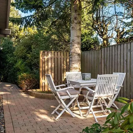 Semesterbostad Lovely Summer House By Arreso *