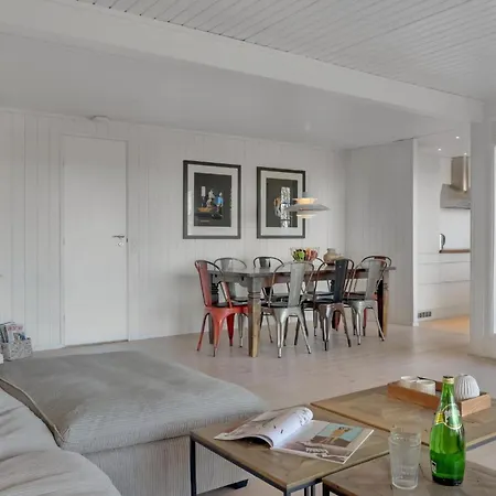 Lovely Summer House By Arreso Сasa de vacaciones *